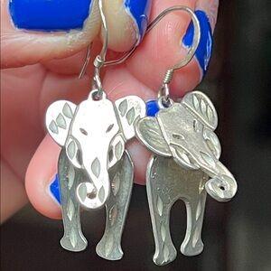 Vintage Sterling Silver 925 Articulated Dancing Elephant Dangle Earrings